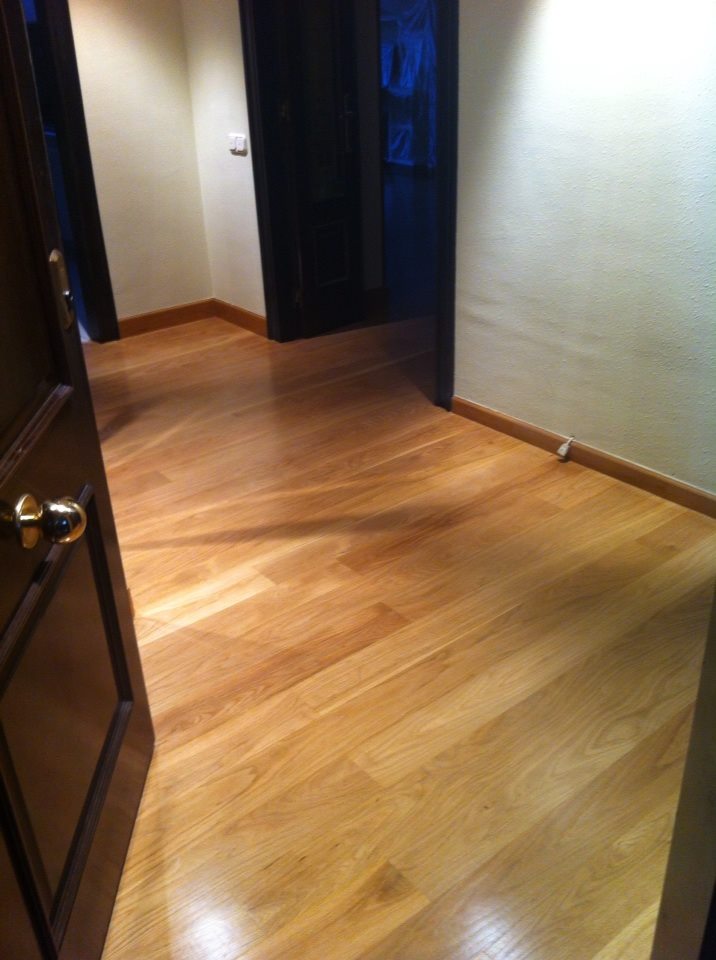 TARIMA MACIZA INTERIOR MADERA INSTALACION ASTURIAS 